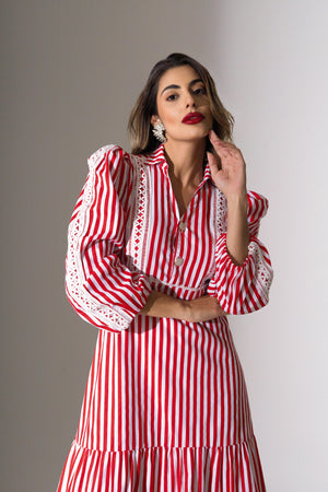 Vestido em tricoline